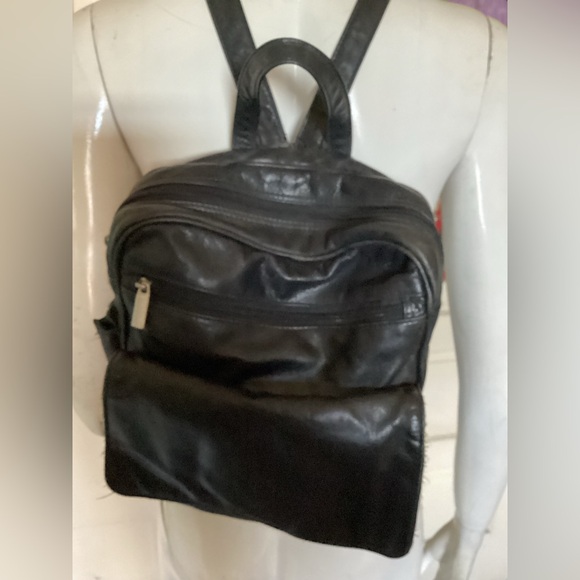 Vintage unisex leather backpack main image 7